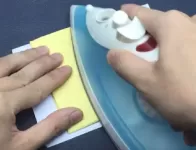 Ủi Mạch thủ công